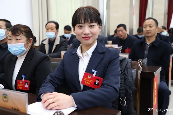 王琪委员 记者 王斌 摄(236850)-20210312082931.jpg