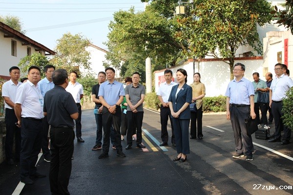 （顺序2）市政协副主席李芳视察督办重点提(1450184)-20250214091843.jpg