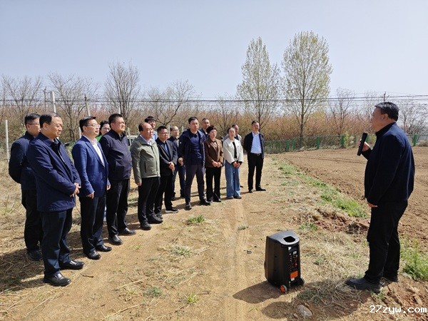 凤翔区政协围绕土地资源保护利用开展专题调(1524704)-20250414085529.jpg